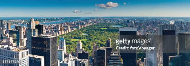 central park aerial panorama manhattan skyscrapers hudson river new york - aerial view of mid town manhattan new york stock pictures, royalty-free photos & images