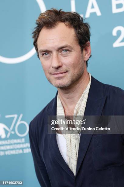 Jude Law attends "The New Pope" photocall during the 76th Venice Film Festival at Sala Grande on September 01, 2019 in Venice, Italy.