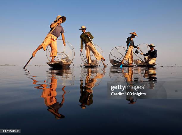 fisher, myanmar - myanmar culture stockfoto's en -beelden