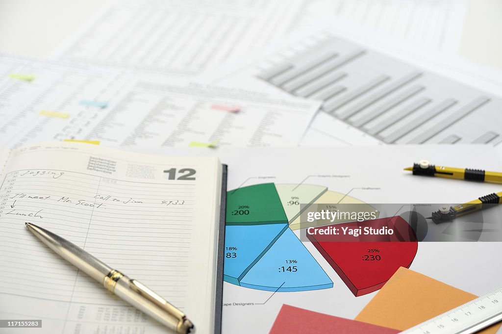 Pie chart and schedule notebook