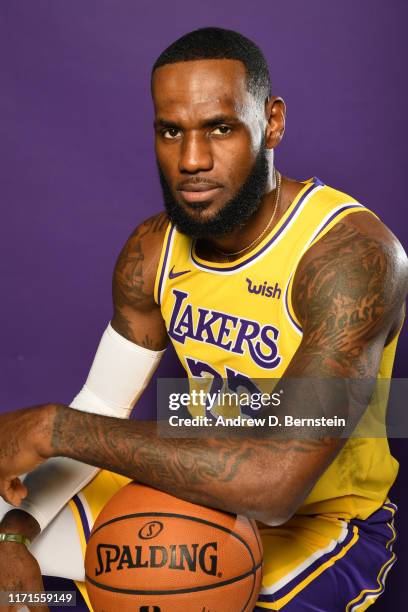 Lebron James Portraits Photos And Premium High Res Pictures Getty Images Lebron James Portraits Photos And Premium High Res Pictures Getty Images