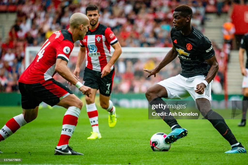 Southampton FC v Manchester United - Premier League