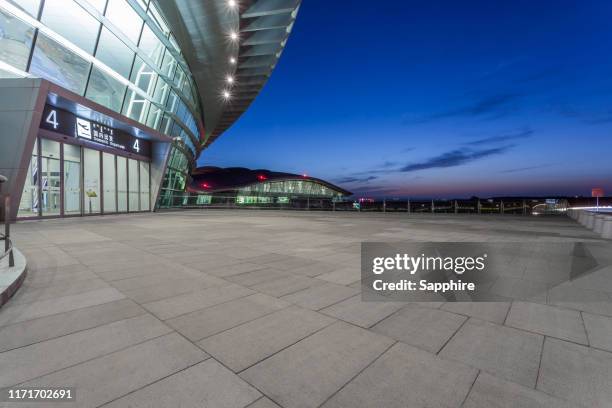 ordos international airport,inner mongolia, china - airport outside stockfoto's en -beelden