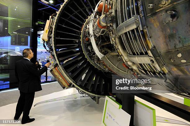 Ge Genx Engine Ge Genx Photos and Premium High Res Pictures - Getty Images