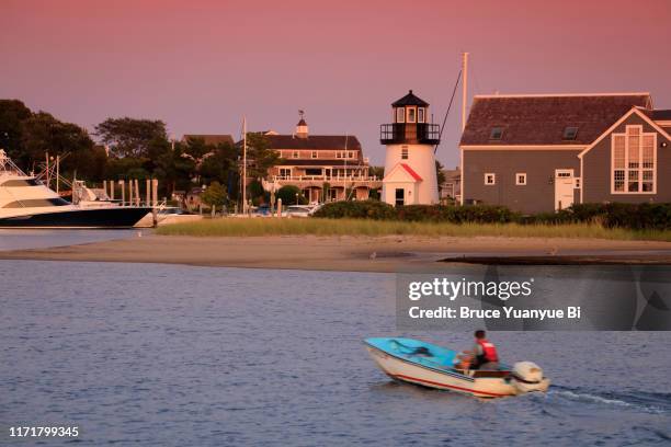 hyannis harbor with lighthouse - hyannis port stock pictures, royalty-free photos & images