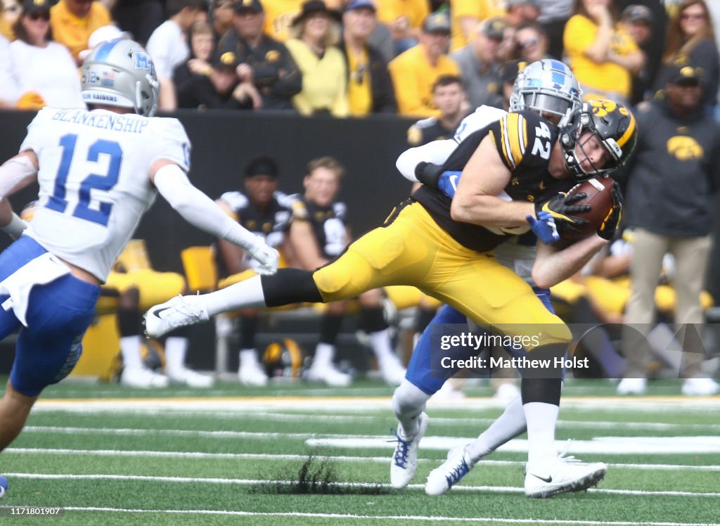 Middle Tennessee v Iowa