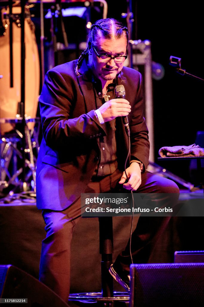 Mike Patton - Mondo Cane Performs In Milan