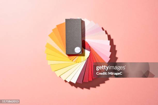 red paper color swatch - campione di colore foto e immagini stock