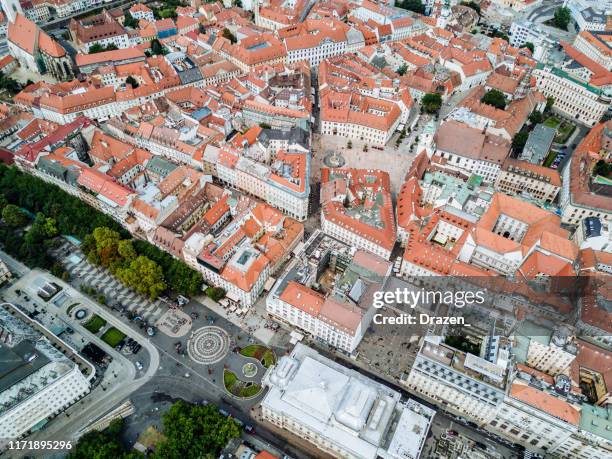 cityscape of bratislava, elevated point of view of downtown and old town of the city - stare mesto stock pictures, royalty-free photos & images