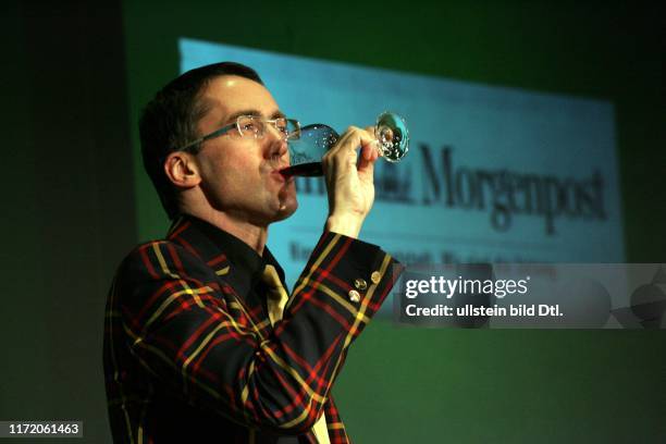 Stuart Pigott 71 Stuart Pigott Photos & High Res Pictures - Getty Images
