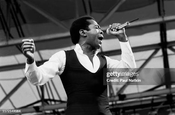 American singer Ben Vereen performing on stage at Chicagofest in Chicago, Illinois, August 17, 1980.