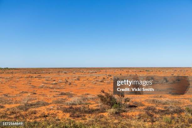 red earth, dry country landscape - australia outback stock pictures, royalty-free photos & images