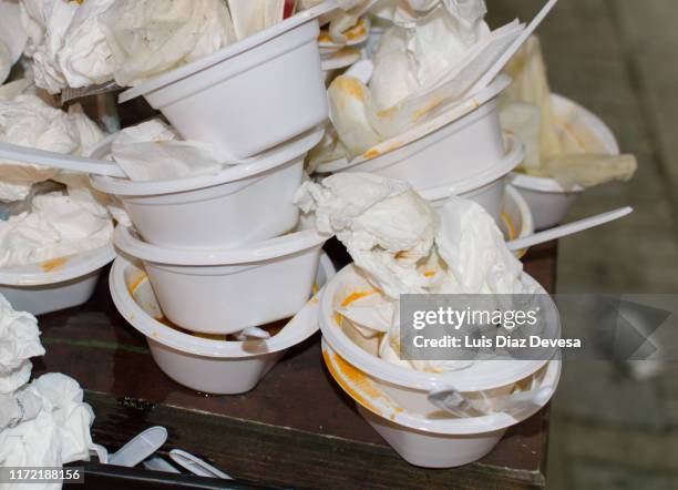 Stacked Bins Stock-Fotos und Bilder - Getty Images