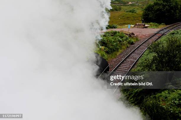 Accessoires Shoot für ICON - Welt am Sonntag - Schottland - Jacobite Steam Train - Harry Potter Zug - von Fort William über Glenfinnan nach Mallaig -...