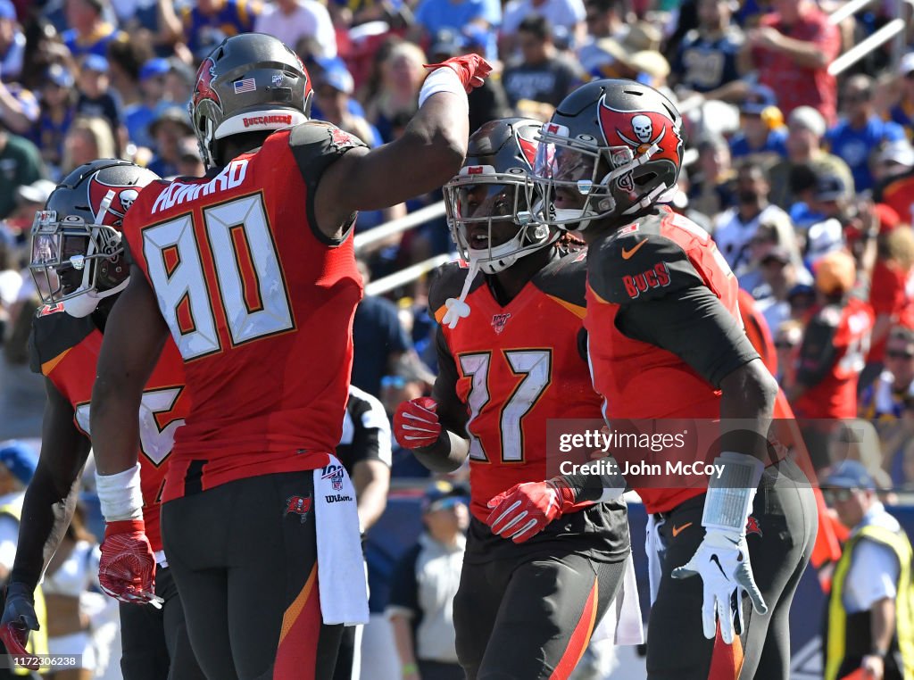 Tampa Bay Buccaneers vLos Angeles Rams