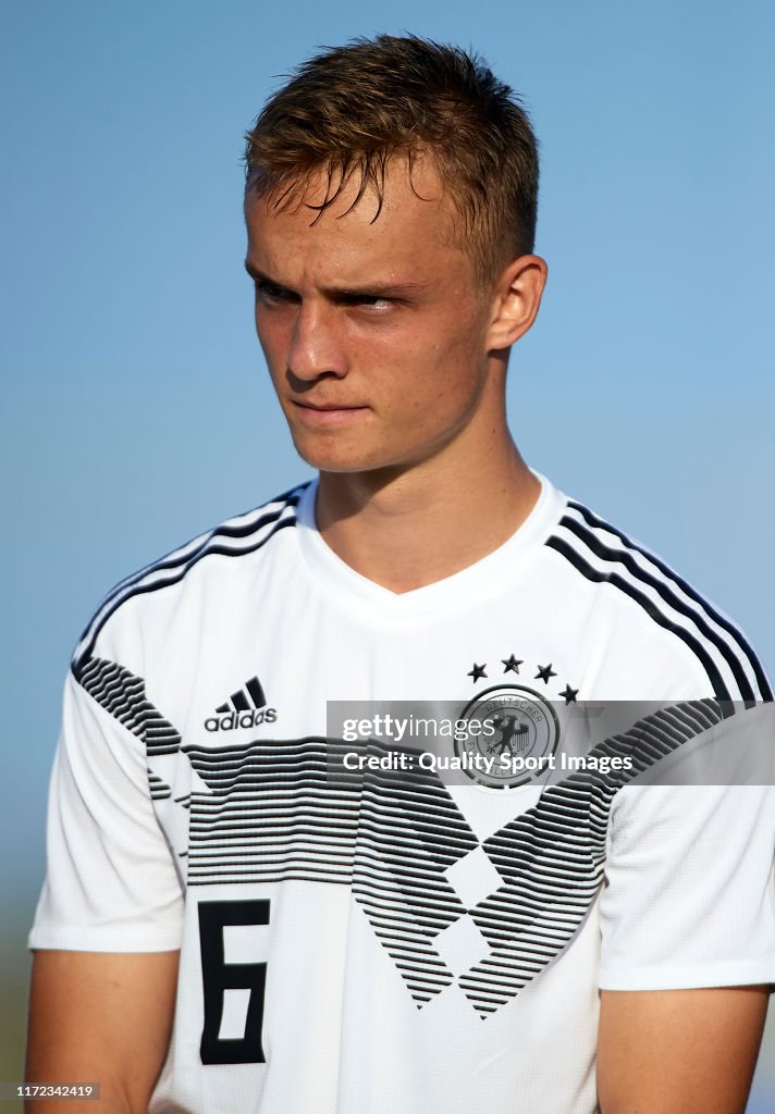 Tauer Niklas Tauer of Germany looks on prior to the international friendly ...