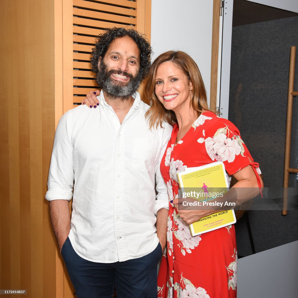 Jason Mantzoukas Wife: Discover the Mystery Behind His Love Life