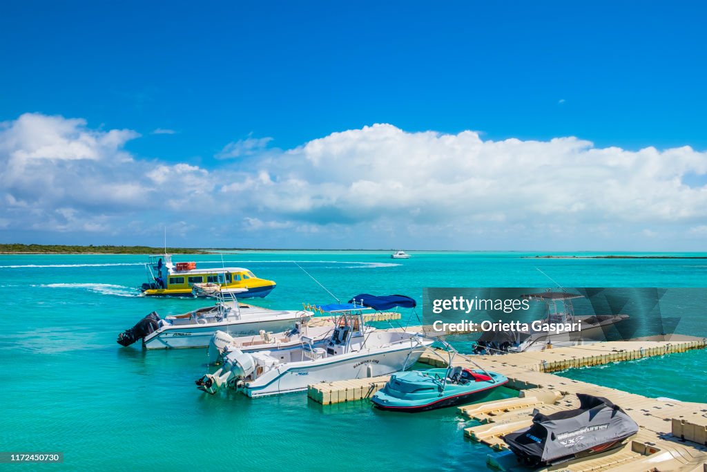 Turks and Caicos, Providenciales - Leeward harbor