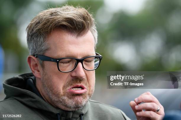 Head coach Sven Huebscher of Preussen Muenster looks on during the 3. Liga match between Preussen Muenster and Bayern Muenchen II at Preussenstadion...