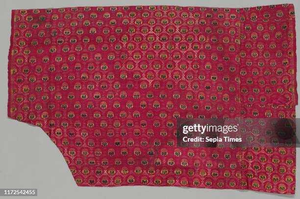 Brocade, 1700s - 1800s. India, Benares ?, 18th-19th century. Brocade, Kimkhwab; silk and cotton; overall: 49.5 x 78.7 cm .