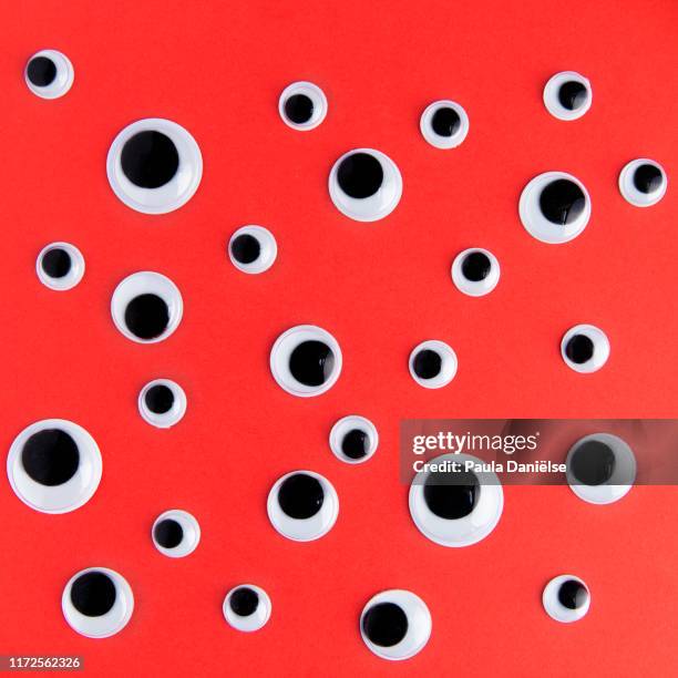 googly eyes - wackelaugen stock-fotos und bilder
