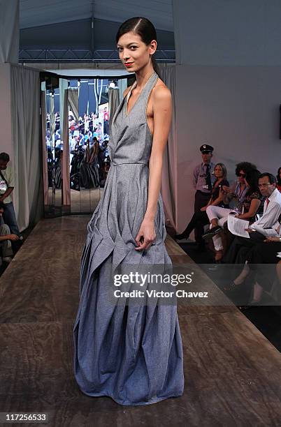 Model walks the runway wearing Abit by Erika Ikesili during the first day of Colombiatex De Las Americas 2010 at Plaza Mayor on January 26, 2010 in...