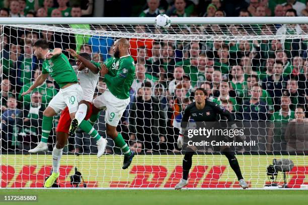 David McGoldrick of Republic of Ireland scores during the UEFA Euro 2020 qualifier between Republic of Ireland and Switzerland at Aviva Stadium on...