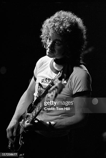 Bassist Noel Redding performs with his band at Alex Cooley's Electric Ballroom on March 31, 1976 in Atlanta, Georgia.