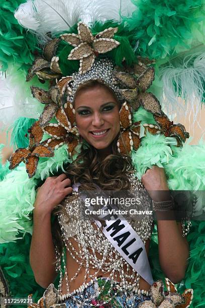 Miss Universe Guatemala 2007 wearing national costume