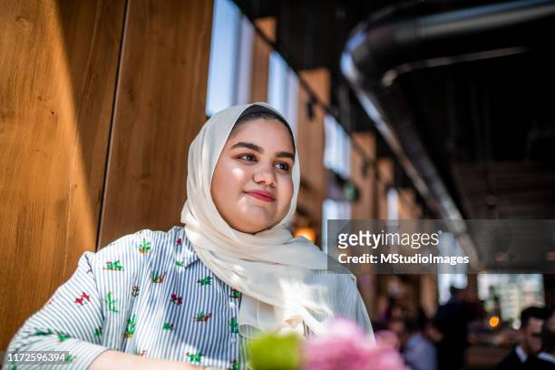 portrait of a young beautiful woman. - chubby arab stock pictures, royalty-free photos & images