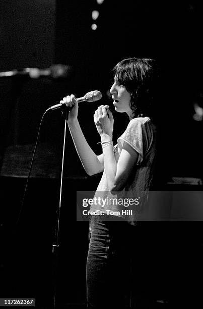 Singer-songwriter-poet Patti Smith performs at Alex Cooley's Electric Ballroom on January 23, 1976 in Atlanta, Georgia.