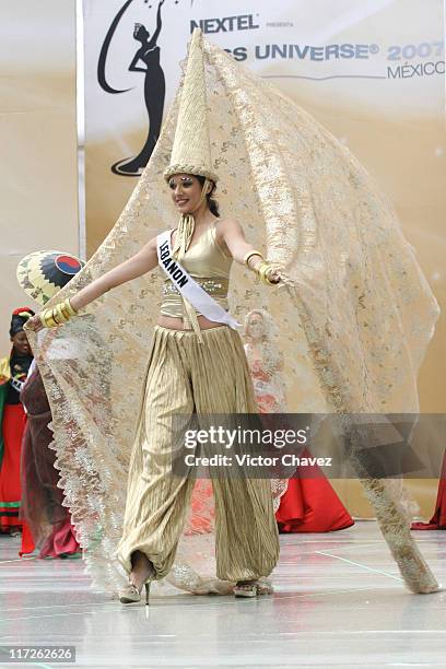 Nadine Njeim, Miss Universe Lebanon 2007 wearing national costume