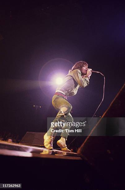 Singer-frontman Mick Jagger performs with The Rolling Stones at the Omni Coliseum on July 30, 1975 in Atlanta, Georgia.
