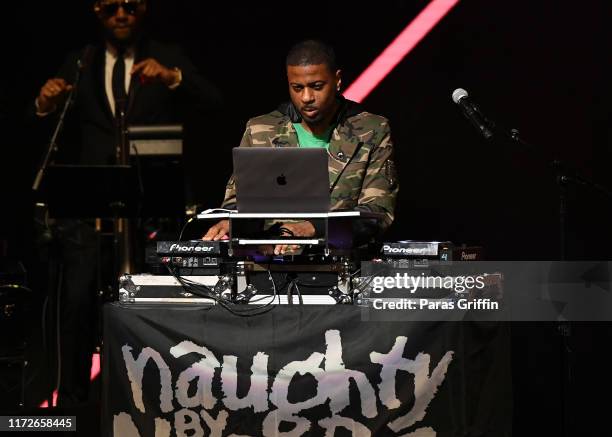Kay Gee 438 Keir Lamont Gist Photos & High Res Pictures - Getty Images