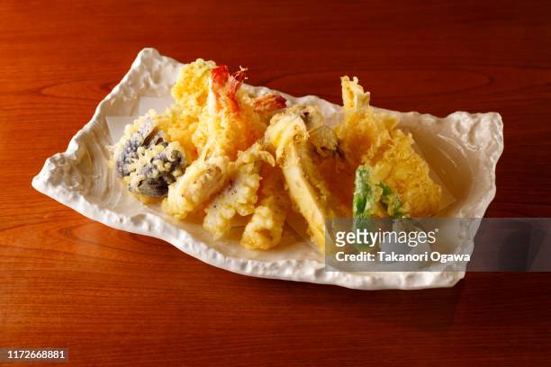 tempura japanese food seafood - 天ぷら ストックフォトと画像