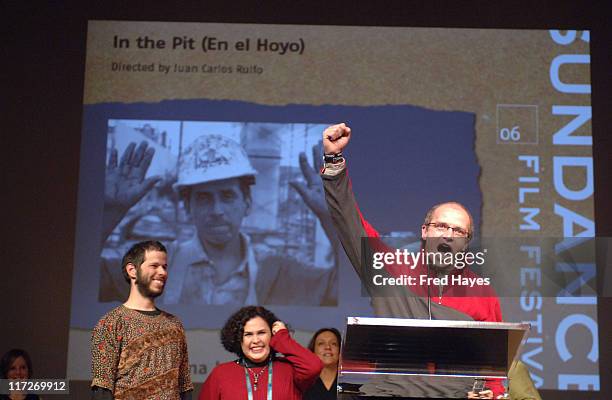 Juan Carlos Rulfo, director of In the Pit accepts the World Cinema Jury Prize: Documentary