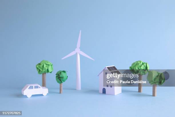 paper world - objetivos de desarrollo sostenible fotografías e imágenes de stock