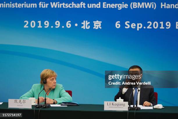 Chinese Premier Li Keqiang gives a speech at the Round Table of the German-Chinese Advised Economic Committee organized by BMWi and MOFCOM as part of...