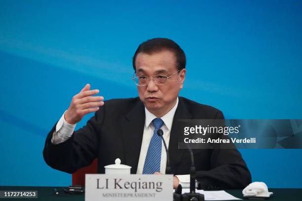 Chinese Premier Li Keqiang gives a speech at the Round Table of the German-Chinese Advised Economic Committee organized by BMWi and MOFCOM as part of...