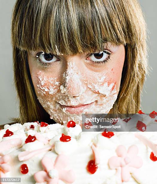 luta com tarte - cake face imagens e fotografias de stock