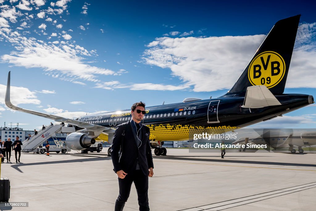 Borussia Dortmund Training And Press Conference