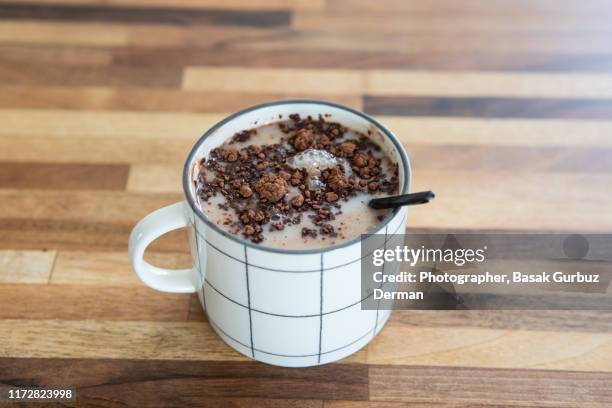 a cup of hot chocolate - hot chocolate stock pictures, royalty-free photos & images