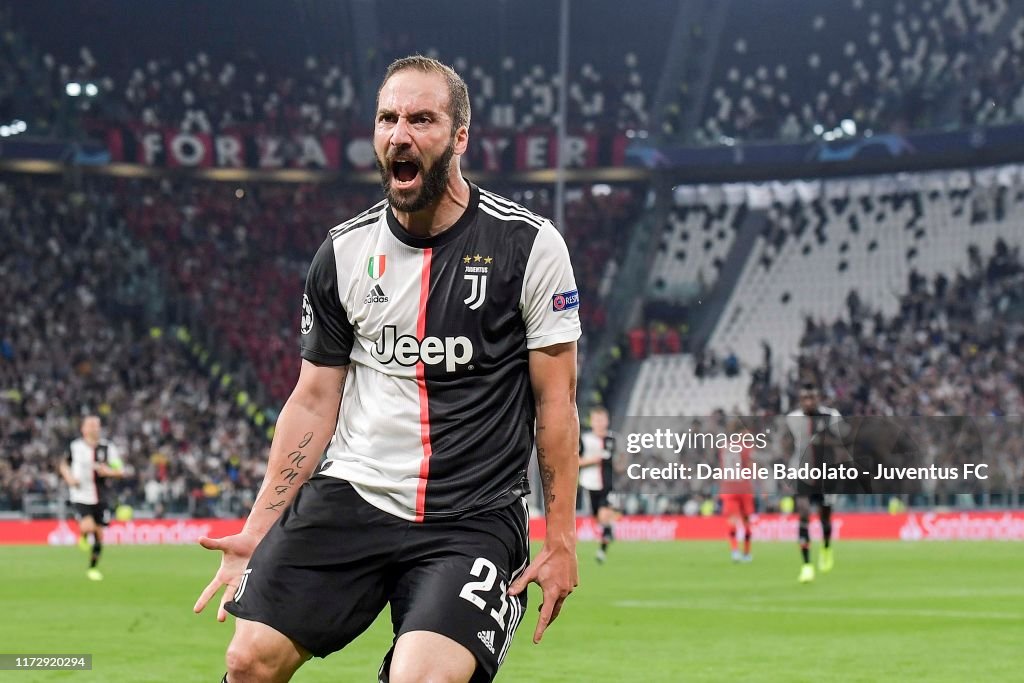 Juventus v Bayer Leverkusen: Group D - UEFA Champions League