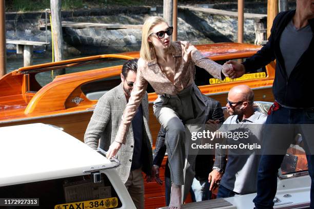 Australian actress Elizabeth Debicki isi seen arriving at the 76th Venice Film Festival on September 07, 2019 in Venice, Italy.