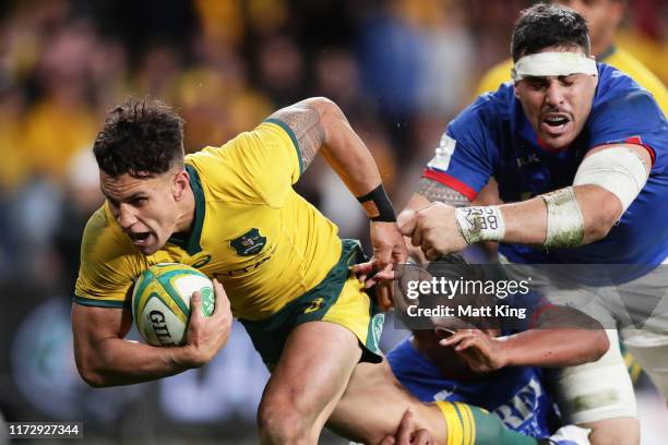 Matt Toomua of the Wallabies beats the defence to score a try during the International Test match between the Australian Wallabies and Manu Samoa at...