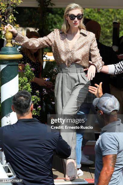 Elizabeth Debicki is seen arriving at the 76th Venice Film Festival on September 07, 2019 in Venice, Italy.
