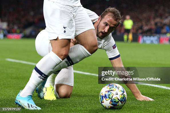 Tottenham Hotspur v Bayern Muenchen: Group B - UEFA Champions League Tottenham Hotspur v Bayern Muenchen: Group B - UEFA Champions League
