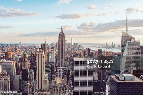 aerial view of manhattan - midtown manhattan stock-fotos und bilder