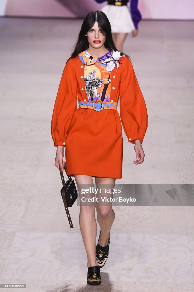 Louis Vuitton : Runway - Paris Fashion Week - Womenswear Spring Summer 2020