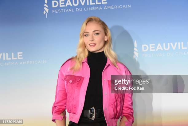 Actress Sophie Turner attends the Heavy Photocall of the 45th Deauville American Film Festival on September 7, 2019 in Deauville, France.